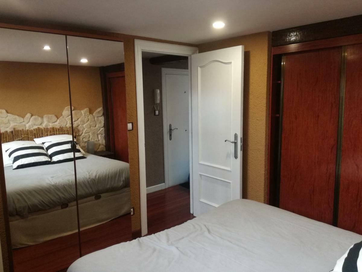 Apartamento Bilbao Appartamento Esterno foto